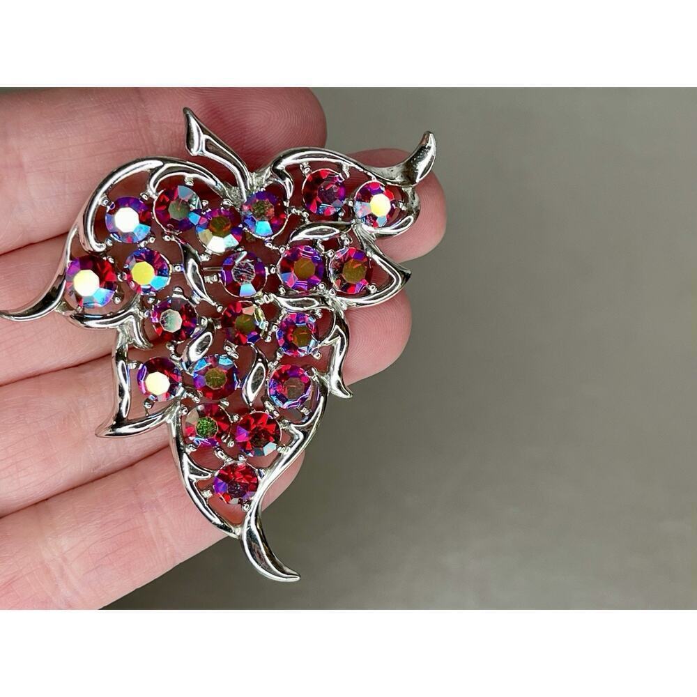 Vintage Sarah Coventry Rhinestone Brooch Pendant Red AB Silver Tone Leaf 2.25"